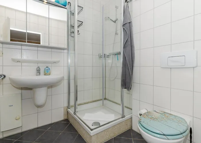 Hafen-butze 5206 Yachthafenresidenz *